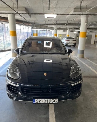 Porsche Cayenne cena 198000 przebieg: 240000, rok produkcji 2015 z Katowice małe 529